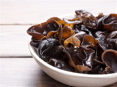 Wood Ear Mushrooms Information and Facts - balustradellc