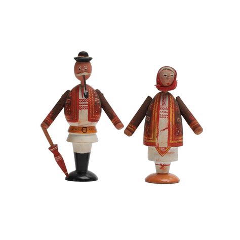 Wood Figurines | NOVICA United Kingdom - muktibox.com