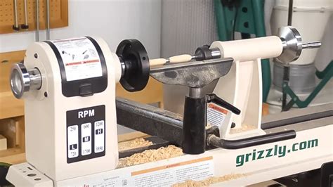 Wood Lathe Benchtop Compared: Top Models Reviewed - balustradellc