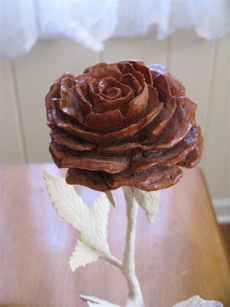 WOOD ROSE GIFT TO SOMEONE SPECIAL - YouTube