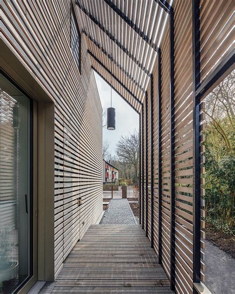 Wood Slat Facade - balustradellc