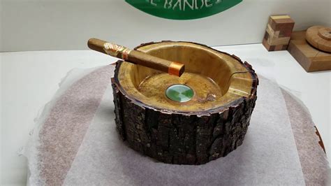Wood Turning a natural edge cigar ashtray from spalting log - balustradellc