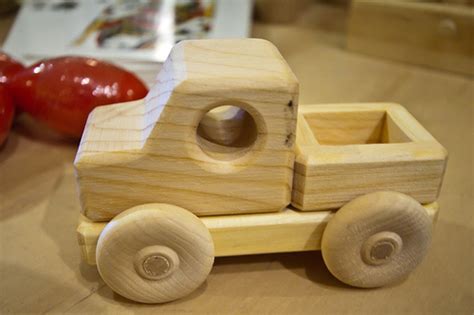 Wooden Toys To Make For Kids This Holiday Season - balustradellc