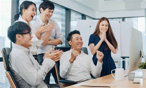 Working in Thailand: A guide to local business etiquettes - balustradellc