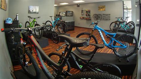 Worldwide Cyclery - All Things Mountain Bikes. Shop / Watch / Read ... - raincitystudios.com