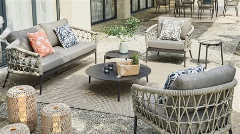 Woven Luxury Outdoor Furniture | Residential - balustradellc