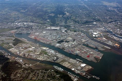 WPS - Port of Tacoma waterways - World Port Source