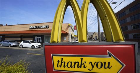 WSJ: McDonald's closes U.S. offices ahead of layoffs