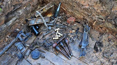 WWII METAL DETECTING - balustradellc