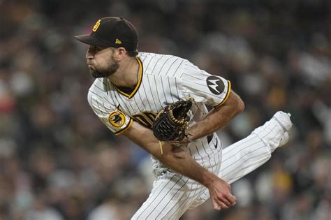 Wacha takes no-hitter into 8th, fans 11 in Padres’ 4-0 win over Royals