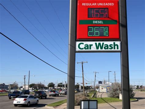 Gas prices in Waco continue to plummet and at least one expert says drivers could be paying less than $3 a gallon by year's end.. 