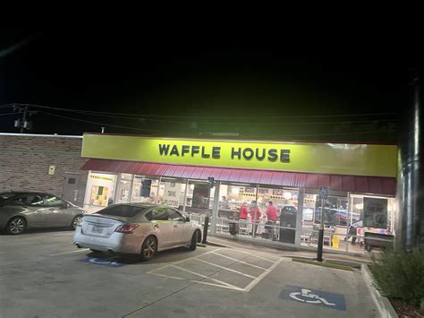 View online menu of Waffle House in Corsicana, users f