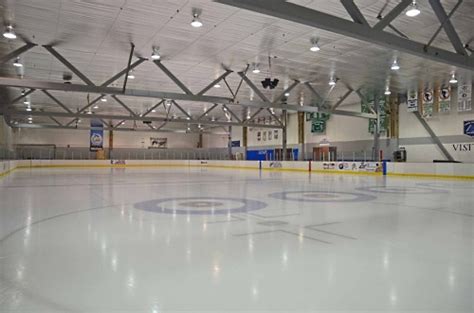 Seasoned skaters and amateurs will both appreciate the well-maintained, well-lit rink at Polar Ice House in Wake Forest. This club is great for families with.... 