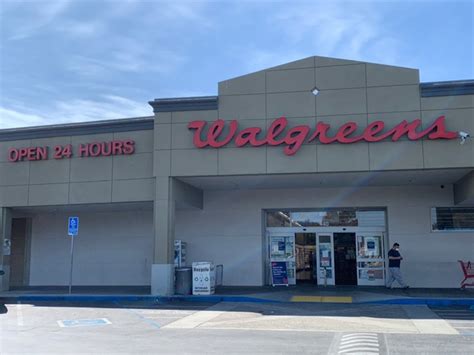 Get pharmacy contact info, hours, services, directions and prescription savings up to 88% with RxLess at WALGREENS and 440 Blossom Hill Rd San Jose, CA. 