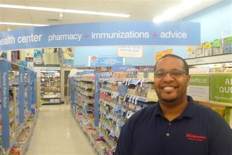 Easily browse Walgreens locations in Aurora that a