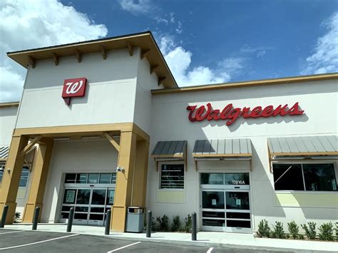 Walgreens is located at 1180 E Flamingo Rd, Las Vegas, NV 89119. It offers pharmacy services, health and beauty products, photo printing and more.. 