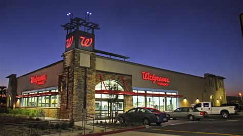 Walgreens la mirada. In today’s fast-paced world, time is of the essence. We are constantly looking for ways to streamline our daily tasks and errands, all while saving a few extra dollars. This is whe... 