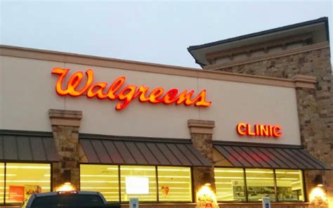 Walgreens Pharmacy - 1017 E ADMIRAL DOYLE DR, New Iberia, LA 70560. Visit your Walgreens Pharmacy at 1017 E ADMIRAL DOYLE DR in New Iberia, LA. Refill prescriptions and order items ahead for pickup. . 