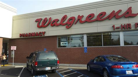 Are you in need of a quick prescription refill or looking for a convenient place to pick up everyday essentials? Look no further than your nearest Walgreens location. With thousand.... 