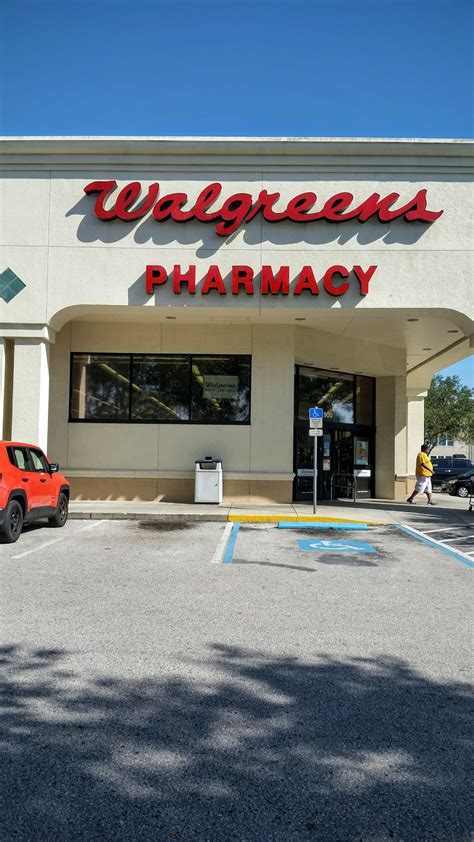 Walgreens pharmacy st petersburg. Coupons, Discounts & Information. Save on your prescriptions at the Walgreens Pharmacy at 5701 Gulfport Blvd S in . Saint Petersburg using discounts from GoodRx.. Walgreens Pharmacy is a nationwide pharmacy chain that offers a full complement of services. On average, GoodRx's free discounts save Walgreens Pharmacy customers 62% vs. the … 