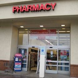 Find Walgreens locations that offer drive thru pickups on retail and pharmaceutical orders in Green Valley, AZ.