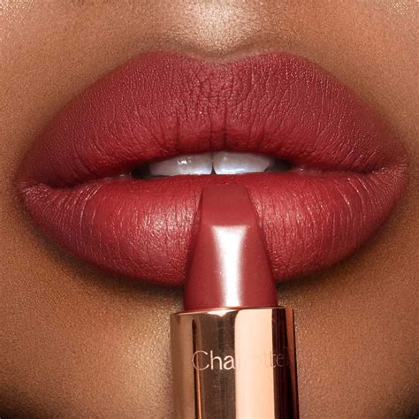 Walk Of No Shame - Matte Revolution - Charlotte Tilbury