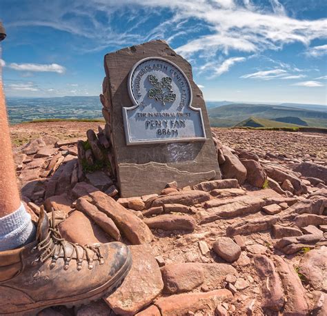 Walk Wednesday: A Walk to the Great Pen Y Fan