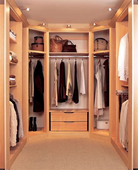Walk closet design. A walk-in shower is a luxurious addition to any bathroom. It adds both style and functionality, and can transform your bathroom into a spa-like oasis. But with so many different wa... 