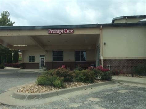 Top 10 Best Walk-in Clinics Near Lawrence, Kansas 1. MinuteClinic at CVS. Positives- it is clean, well lit and staff is friendly. The pharmacy staff is great and helpful. 2. Watkins Health Services. 3. Olathe Health Family Medicine. 4. Sunflower Prompt Care. 5. MinuteClinic at CVS. Online ...