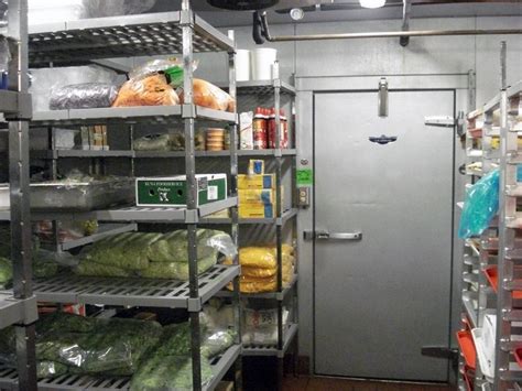 Walk in freezer repair. Commercial refrigeration repair NYC technicians are trained in walk in cooler repair services, walk in freezer to help owners run businesses. Skip to content 718-400-7055 