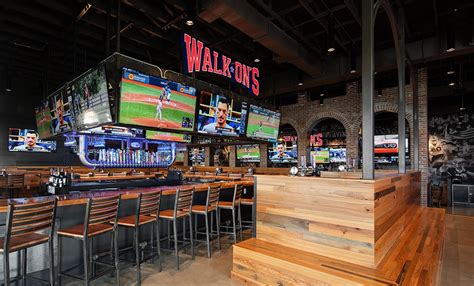 Walk ons tampa. Walk-On's Rewards. Every $1 equals 1 point - earn free food as you go. Grab a bite with your family at Walk On's Restaurant and Sports Bistreaux. Check out our menu of burgers, sandwiches, salads & Cajun cuisine. 