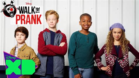Walk the prank. Jonathan is about to come face to face with a huge grizzly bear!Like Disney XD on Facebook: https://www.facebook.com/DisneyXD Follow @DisneyXD on Twitter: ht... 