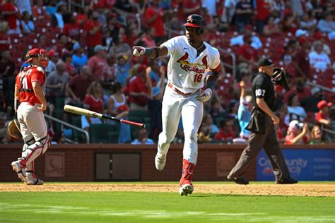 Walker's late tiebreaking homer lifts Cardinals to 6-5 win over Phillies