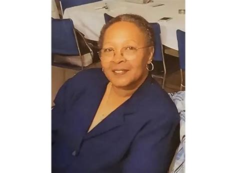 Walker funeral home champaign il.  5, 2023.  - Champaign on Nov.  Get information about Walke...