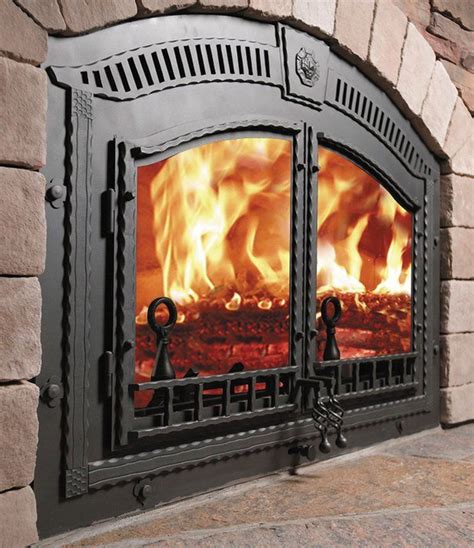 Walking Distance to bike lifts Wood- Burning Fireplace