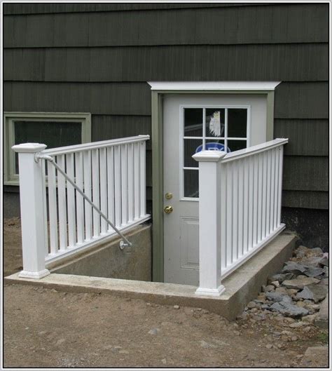 Item Number : 1BD-SS-1. Stair stringers sizes are available for all BILCO Basement Doors sizes. Constructed of heavy galvanized steel, BILCO stair stringers for basement areaways are an economical and more durable alternative to wood stair stringers for your basement areaway.. 