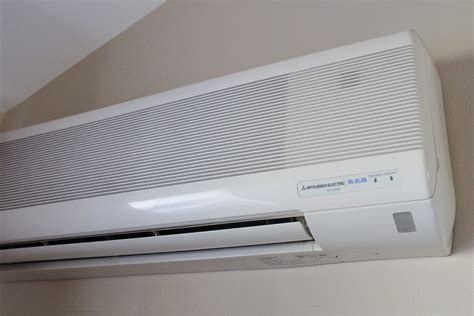 Wall Mount Units - hvac.place