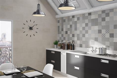 Wall Tiles Modern Kitchen Design Ideas