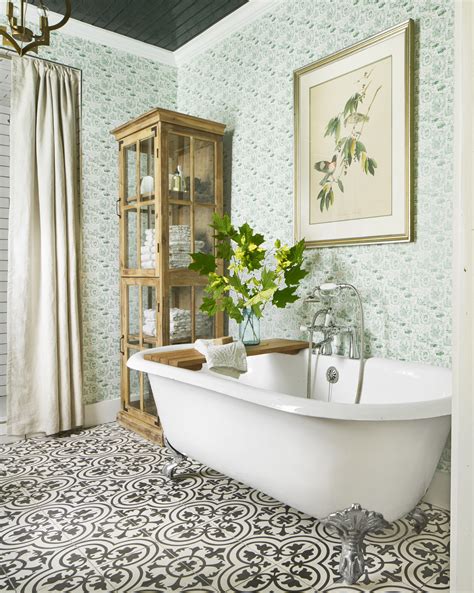 Wallpaper Bathroom - Photos & Ideas Houzz