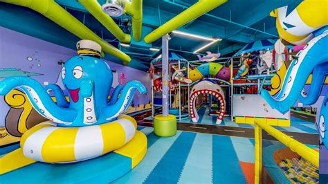 Wally wombats. Henderson. Tel no: 702-483-5900. Address: 611 Mall Ring Circle Henderson, NV 89014. Open: Mon to Fri 9AM to 9PM, Sat & Sun 10AM to 9PM. Explore the world of Wally Wombats and unleash your creativity and imagination! 
