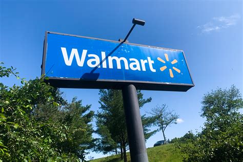 Walmart, Cisco Systems fall; Macy’s Williams-Sonoma rise, Thursday, 11/16/2023
