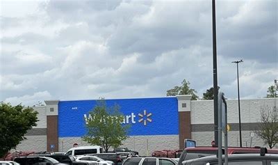 Walmart Supercenter #5292 4431 New Bern Ave, Ra