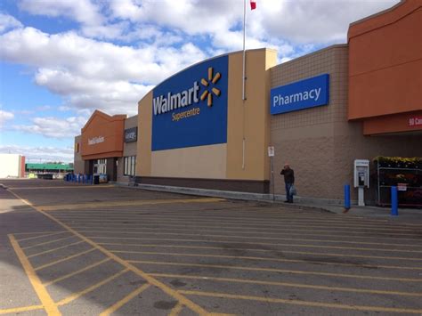 Walmart 95th and camelback. Things To Know About Walmart 95th and camelback. 