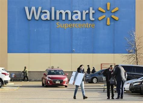 Walmart Canada investing $1 billion in modernization, ‘store of the future’