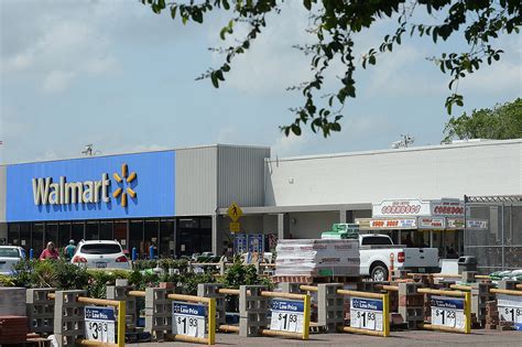 Walmart bridge city. Walmart #283 795 Texas Ave, Bridge City, TX 77611. Opens at 6am . 409-735-2417 Get Directions. Find another store View store details. Explore items on Walmart.com. 