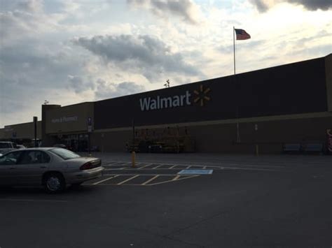 Walmart cape girardeau. Average Walmart hourly pay ranges from approximately $10.00 per hour for Stocker/Receiver to $32.94 per hour for Senior HVAC Technician. Walmart salaries in Cape Girardeau, MO: How much does Walmart pay? | Indeed.com 