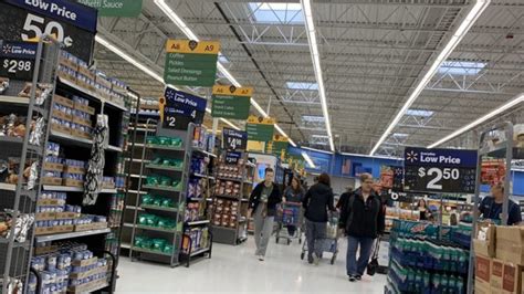 Walmart chippewa pa. Job Details. Walmart - 100 Chippewa Town Ctr - [Custodian / Cart Attendant / Team Member / up to $23-hr] - As a Cart & Janitorial Associate at Walmart, you'll: Ensure customers have a great first and last impression; Gather carts from the parking lot; Operate equipment to move carts from the parking lot to inside the store; Clean … 