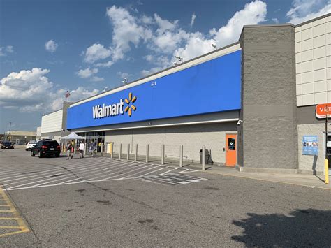 Walmart colonial heights. Things To Know About Walmart colonial heights. 