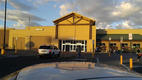 Reviews on Walmart Super Store in Spokane, WA - Walmart Supercenter, Walmart, Fred Meyer, Target, Winco Foods.