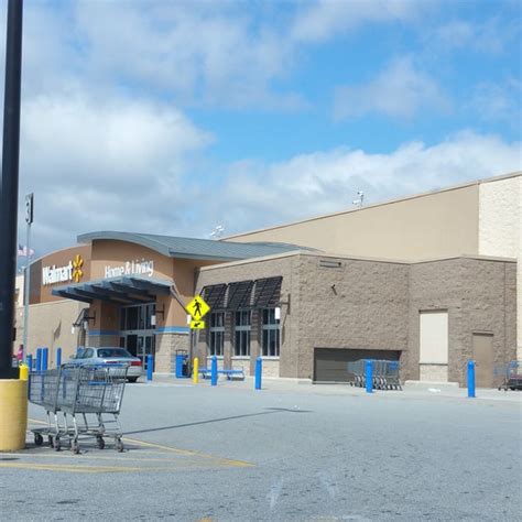 Walmart cornelia. You will find Walmart Supercenter ideally situated at 250 Furniture Drive, within the north area of Cornelia. This store looks forward to serving the customers of Alto, Mount Airy, Baldwin, Clarkesville, Midway and Demorest. Doors are open here today (Saturday) from 6:00 am until 11:00 pm. 